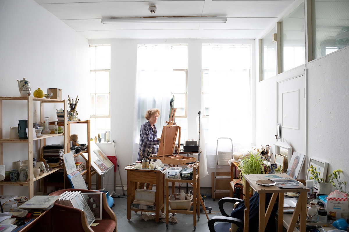 Lombard Road, Studio 7